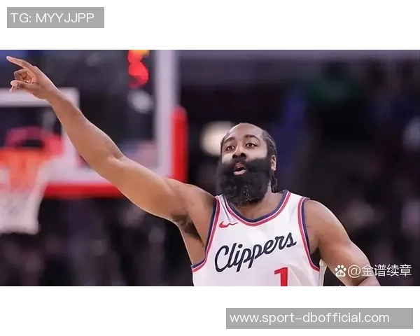 哈登上半场表现平平仅得7分罚球命中率低迷引发关注 哈登上半场表现平平仅得7分罚球命中率低迷引发关注