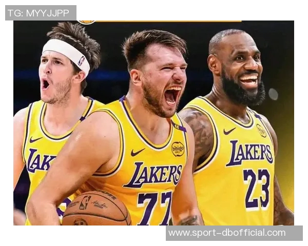 湖人官方发布东詹里三人海报引发全明星投票热潮前十名单揭晓 湖人官方发布东詹里三人海报引发全明星投票热潮前十名单揭晓