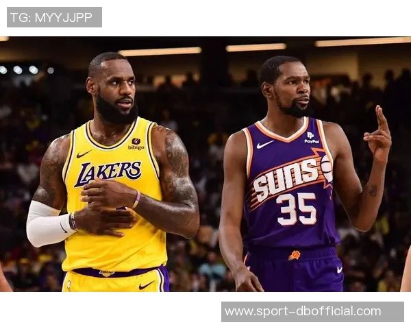 詹姆斯罚球命中率大幅提升近8战89赛季前15场仅65表现反差明显 詹姆斯罚球命中率大幅提升近8战89赛季前15场仅65表现反差明显